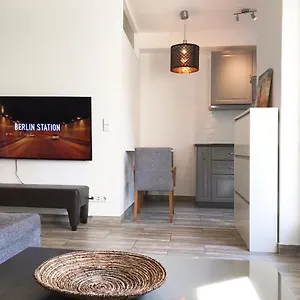 Designer With Terrace & Free Parking Apartment Berlin